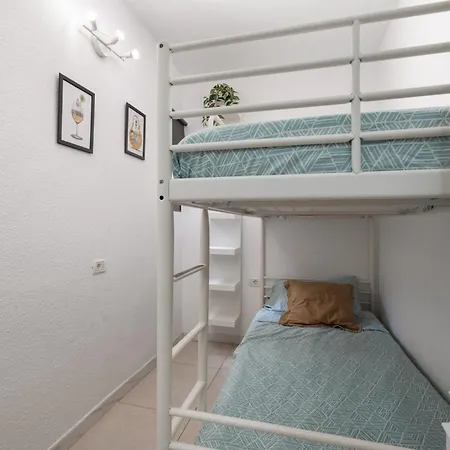 Apartment Paradise -