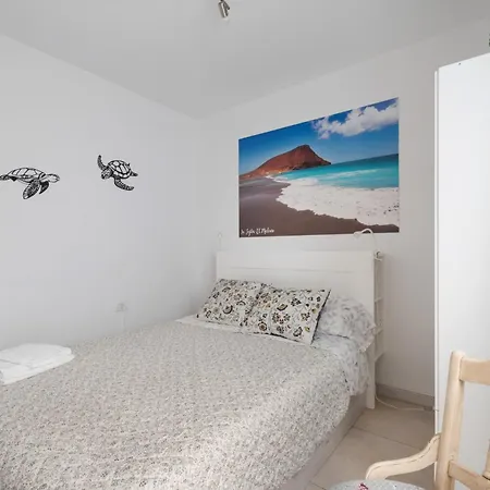 Apartment Paradise - *